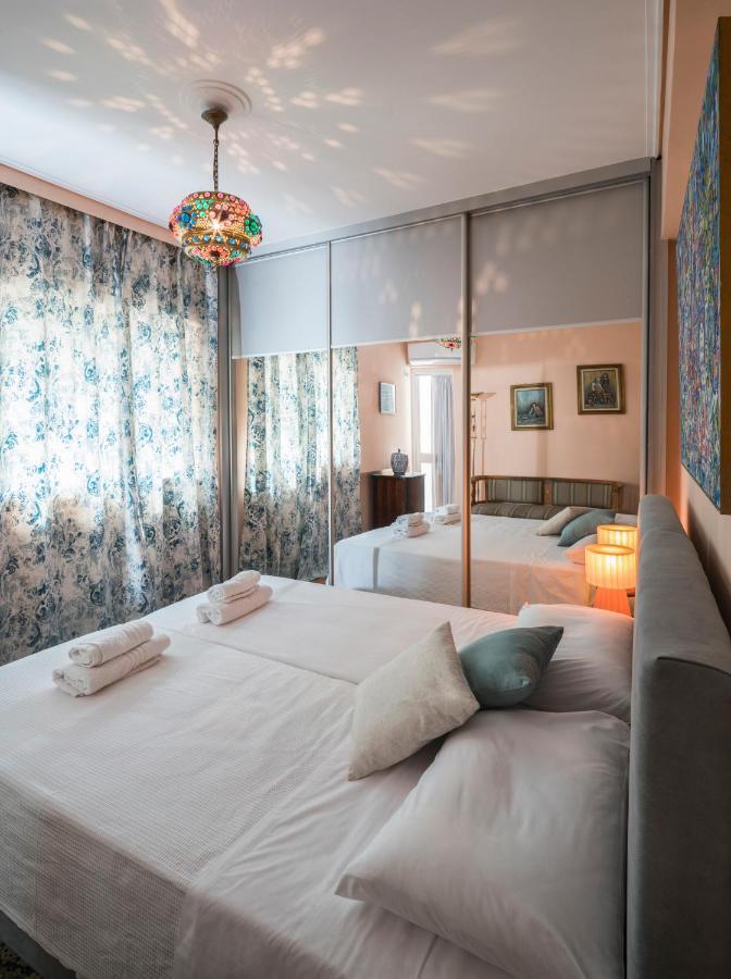Unique Flat With Sea View At Edem Beach - A Seafront Property By Athenian Homes Kültér fotó