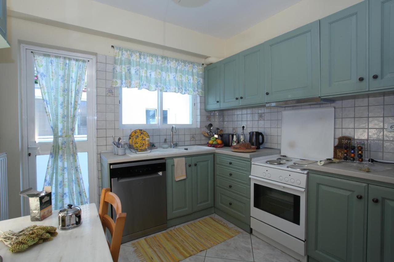 Unique Flat With Sea View At Edem Beach - A Seafront Property By Athenian Homes Kültér fotó