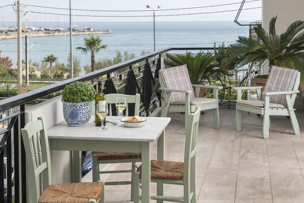 Unique Flat With Sea View At Edem Beach - A Seafront Property By Athenian Homes Kültér fotó